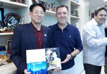 Diretores da Universidade Tongji, uma das maiores da China, visitam a Unisanta