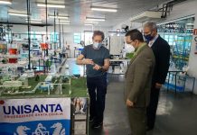 Cônsul do Panamá faz visita à Unisanta para firmar parcerias acadêmicas