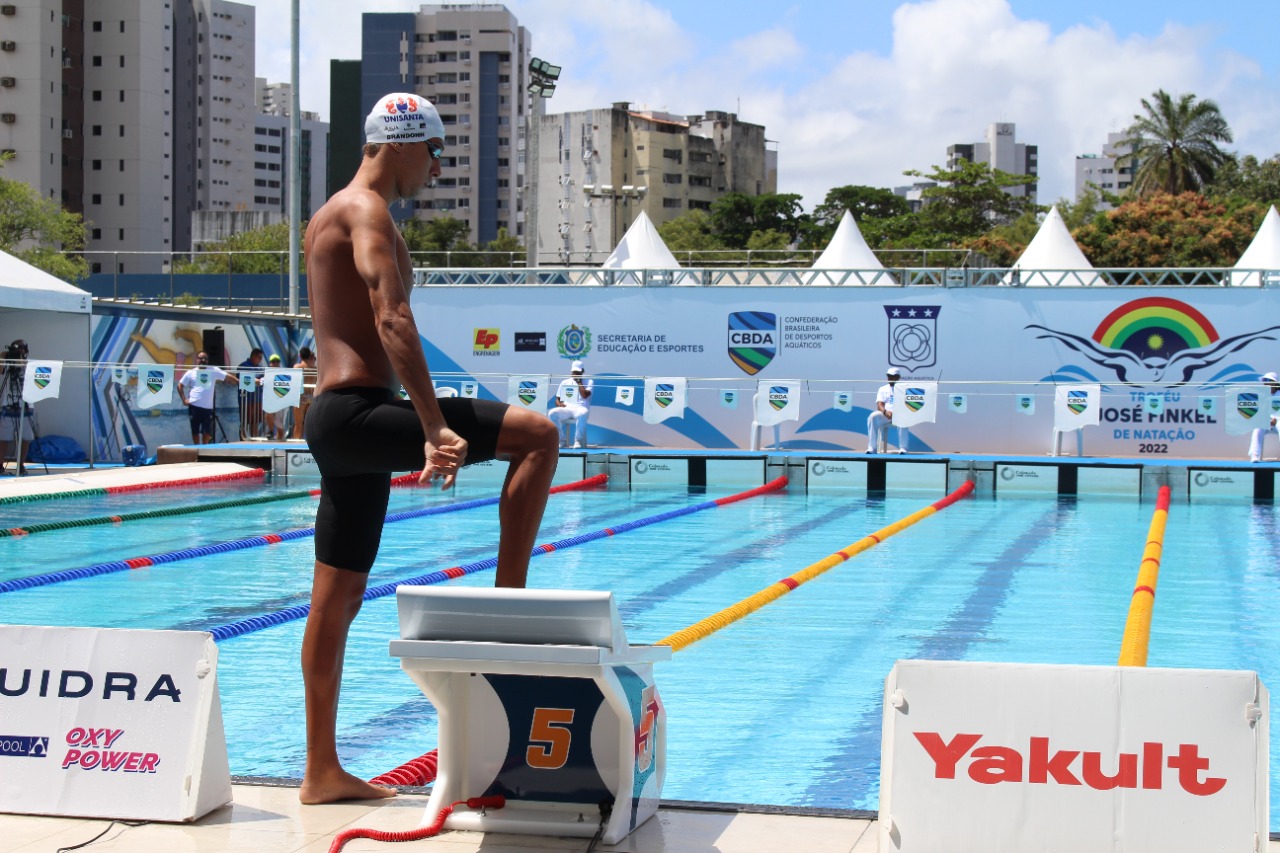 Natação Unisanta com chances de nove medalhas no segundo dia do Troféu José  Finkel - Notícias Unisanta