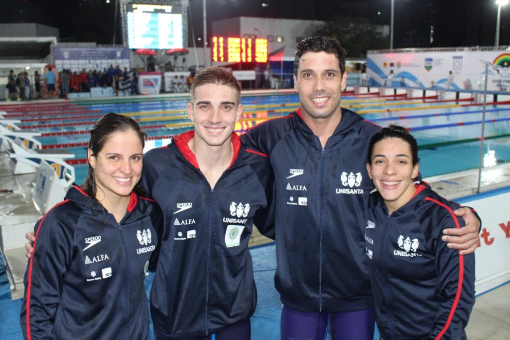 Com dois atletas da Unisanta/Fupes, seleção de natação é definida