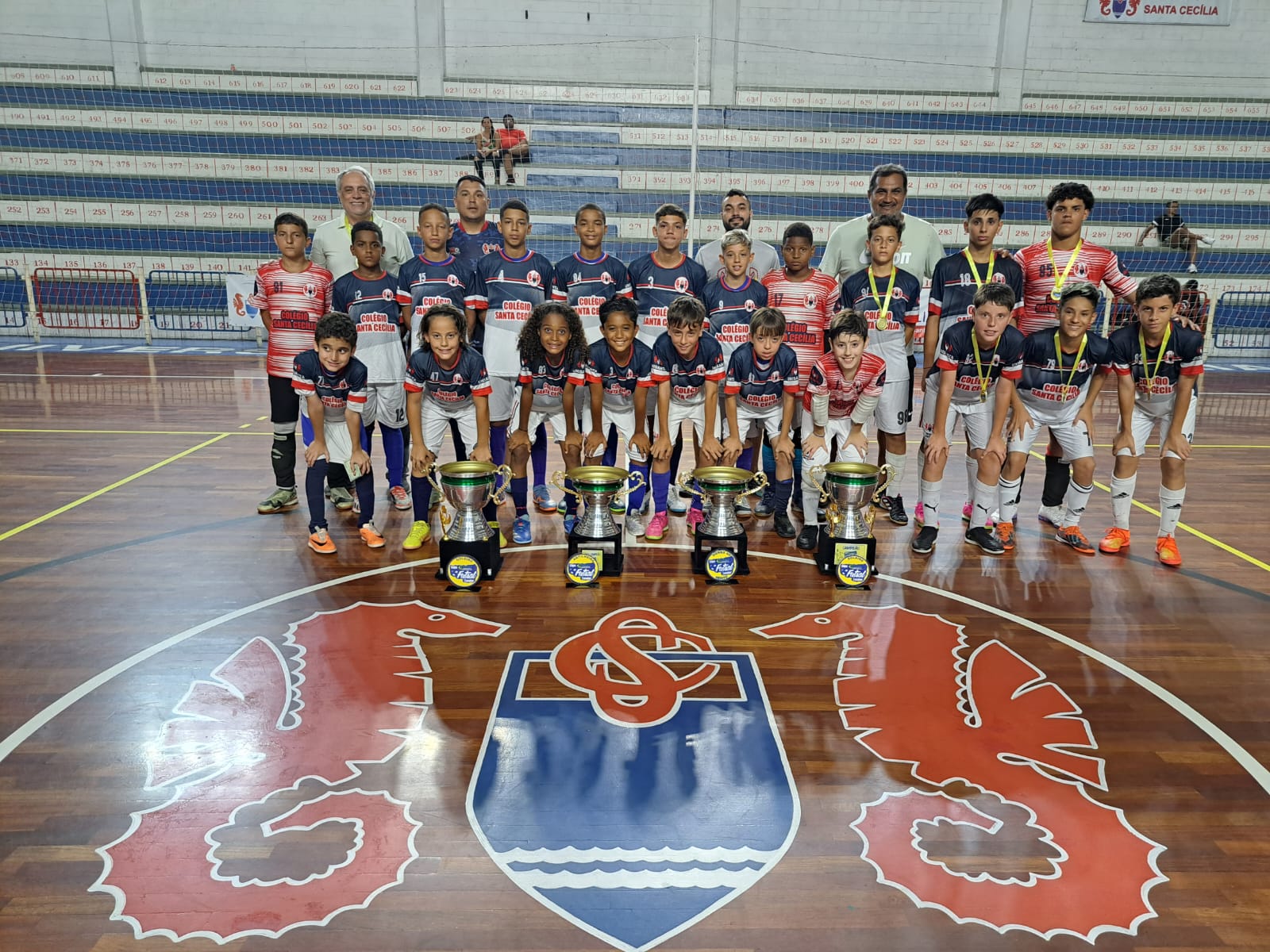 Aluna do Colégio Santa Cecília conquista primeiro lugar no Campeonato  Brasileiro de Xadrez Escolar 2023 Sub-11 Feminino