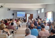 Monitores da Unisanta apoiam programa Cérebro Ativo na Ponta da Praia