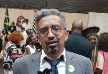 Odair Dias Filho, professor da Unisanta, recebe o Prêmio Zumbi dos Palmares