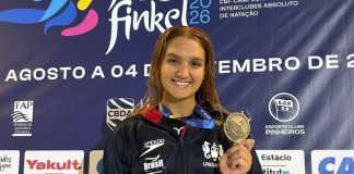 Natação Unisanta conquista três medalhas e índice para o Mundial no primeiro dia do Troféu José Finkel